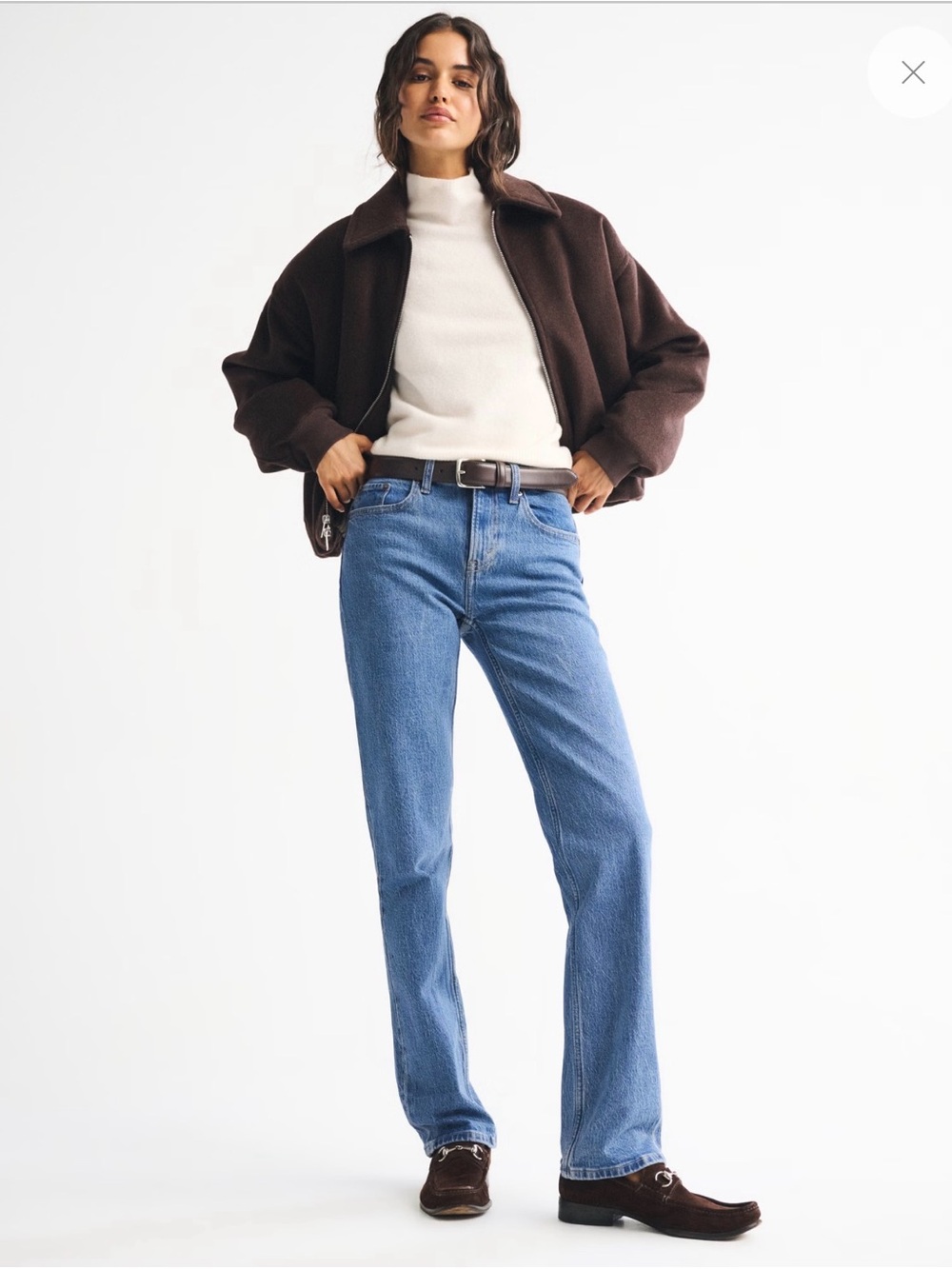 Abercrombie & Fitch Women’s The 90’s Straight Jeans in Classic Blue